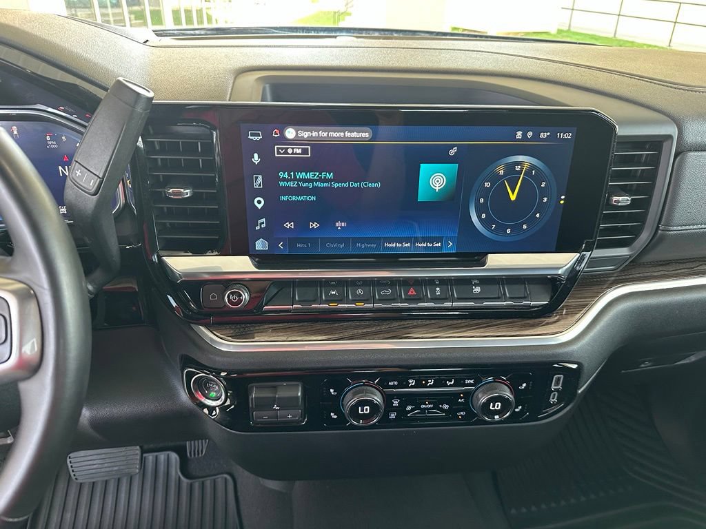 Used 2026 Chevrolet Silverado 1500 LT AWD/4WD image 23