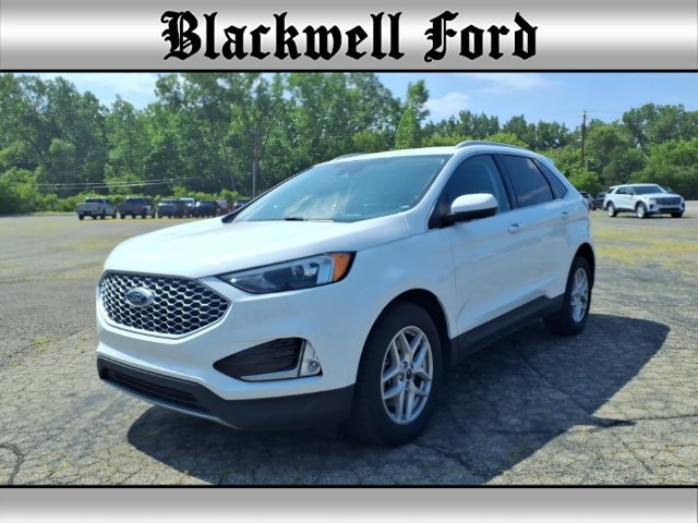 Used 2024 Ford Edge SEL w/ Convenience Package