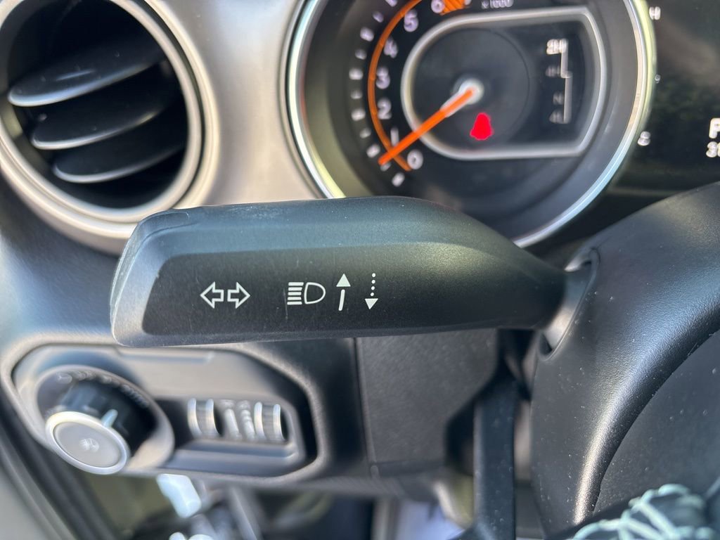 Used 2020 Jeep Wrangler Unlimited Sport image 9