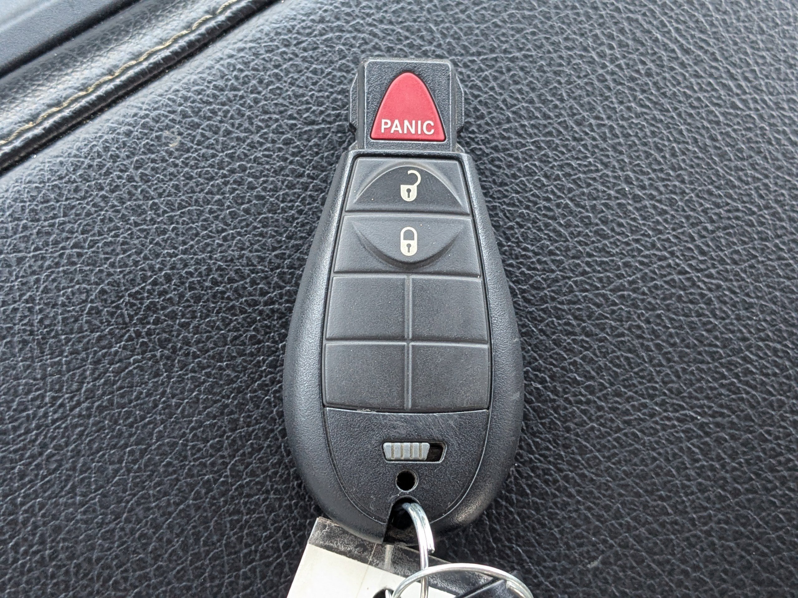 Used 2024 RAM 1500 Classic Warlock image 27