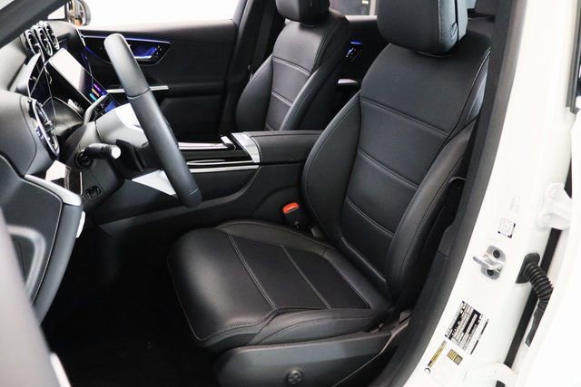Certified 2025 Mercedes-Benz GLC 300 4MATIC image 14