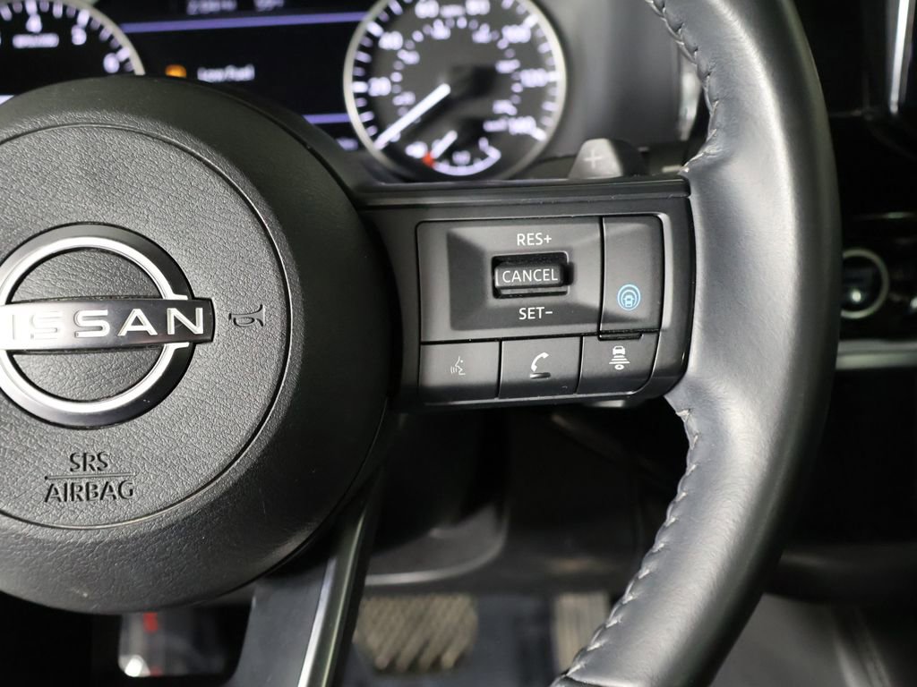 Used 2024 Nissan Pathfinder SV AWD/4WD image 39