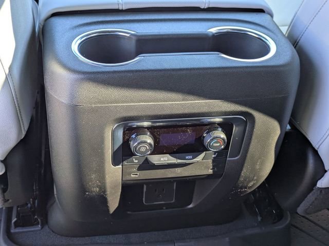 New 2026 Chevrolet Tahoe Premier w/ Sun And Tow Package AWD/4WD image 31