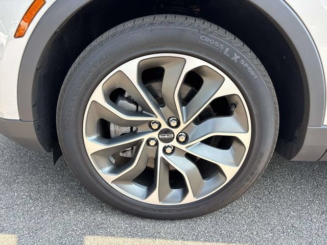 Used 2022 Lincoln Nautilus Reserve AWD/4WD image 8