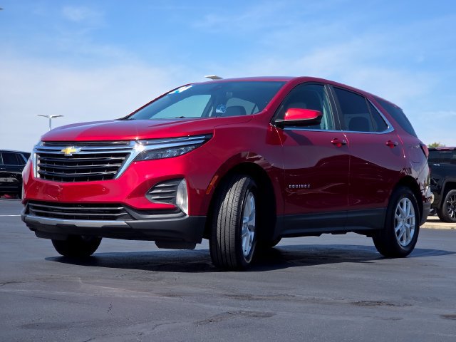 Used 2024 Chevrolet Equinox LT w/ LPO, Floor Liner Package FWD image 11