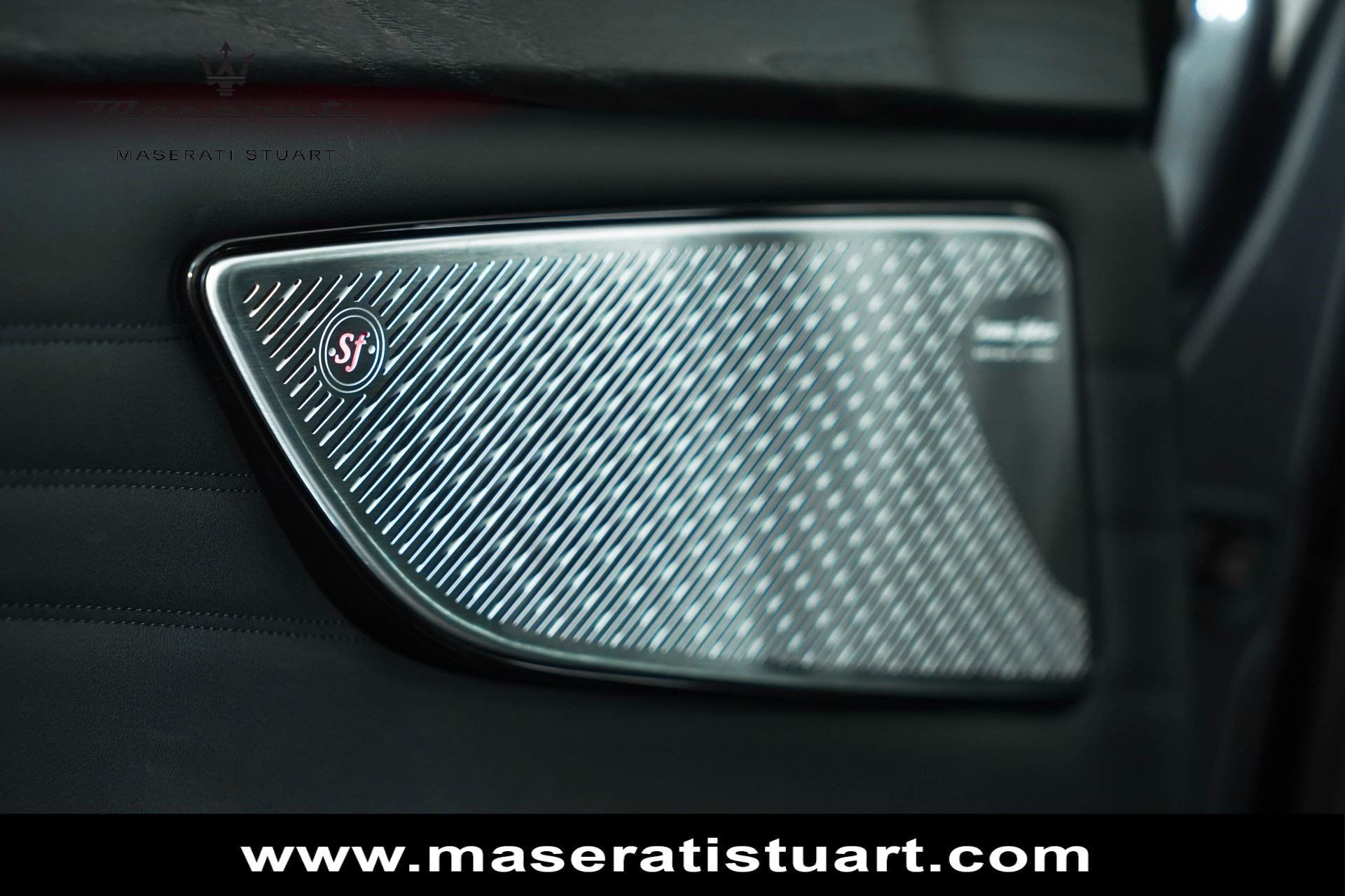 New 2025 Maserati Grecale GT image 31