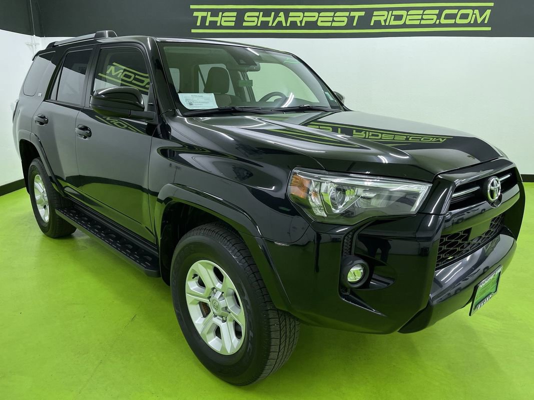 Used 2024 Toyota 4Runner SR5 image 2