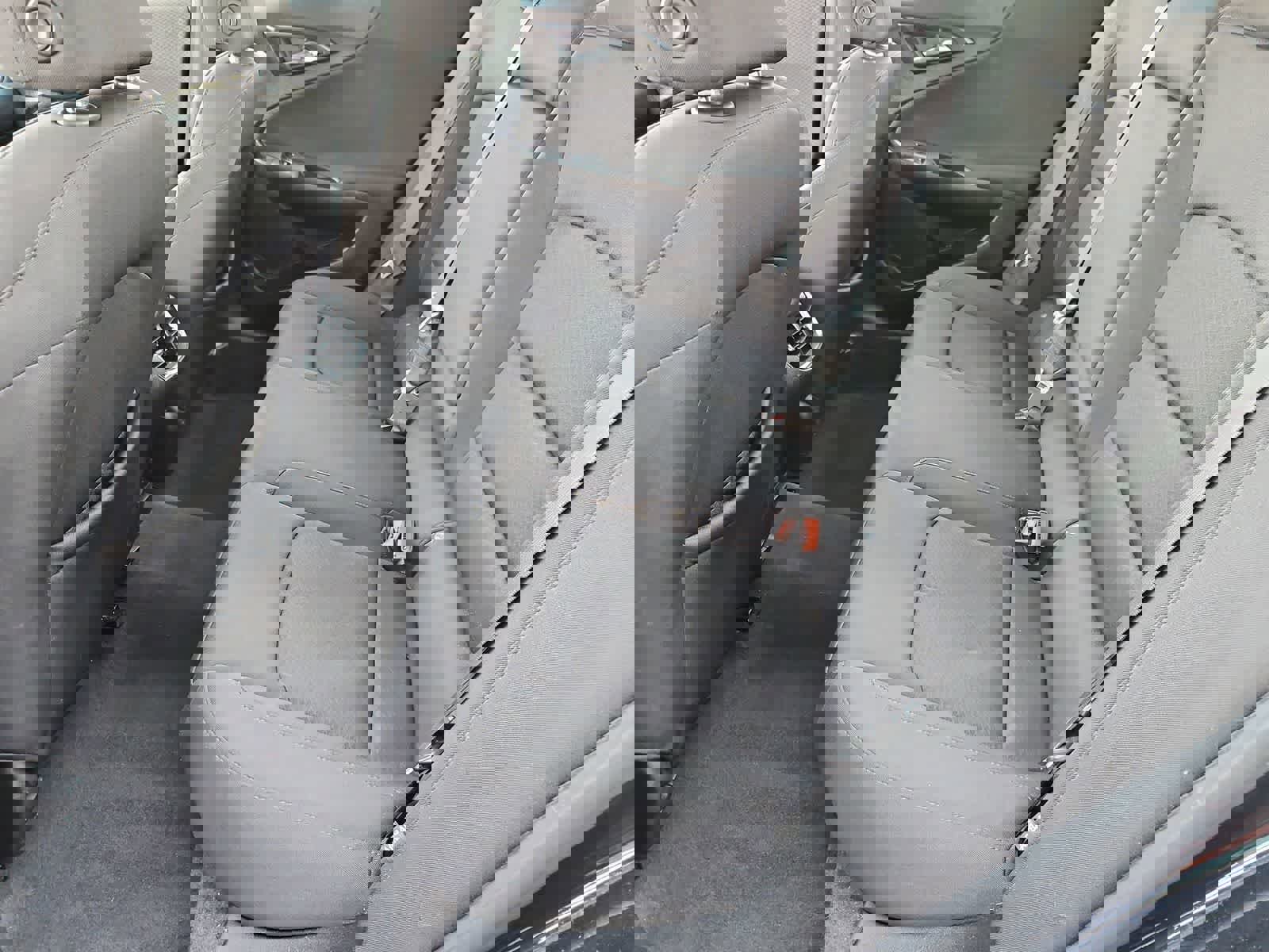 Used 2021 Chevrolet Malibu LT FWD image 20