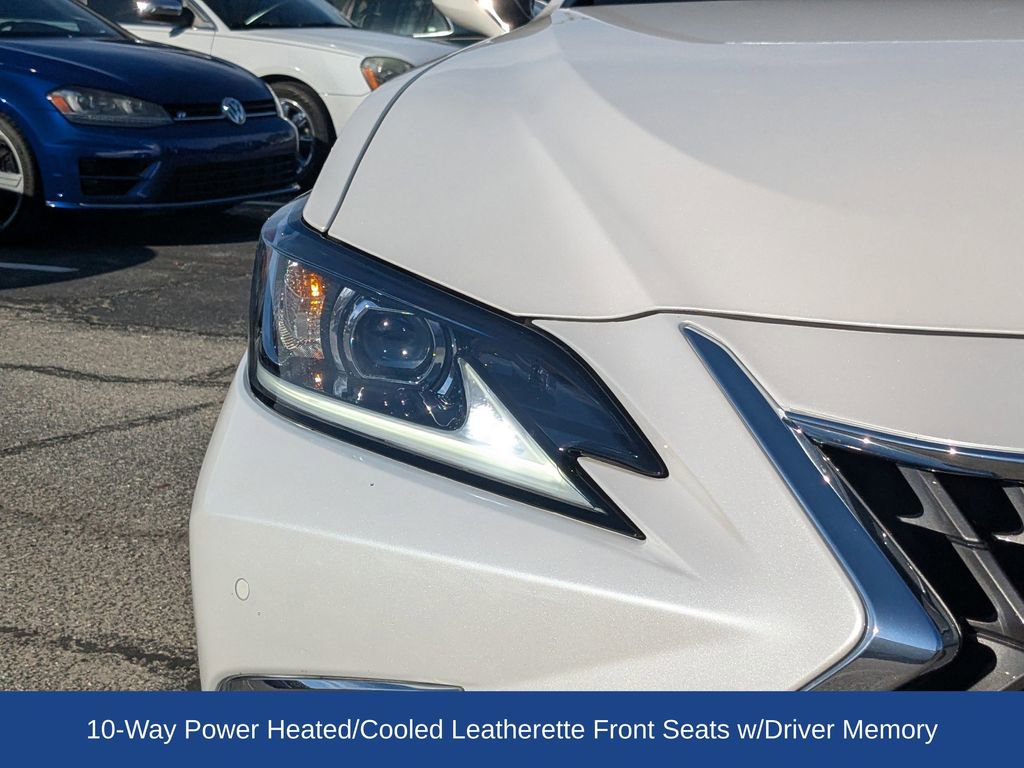 Used 2022 Lexus ES 300h w/ Premium Package image 10