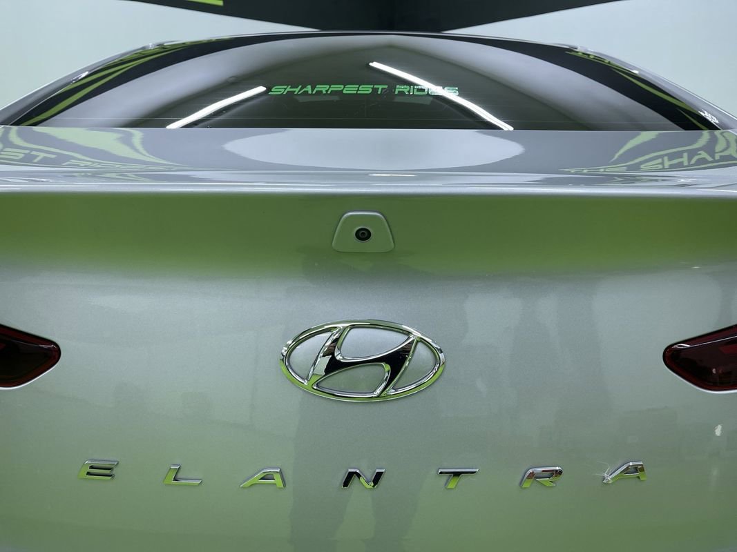 Used 2019 Hyundai Elantra SE image 13