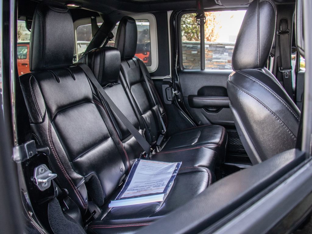 Used 2018 Jeep Wrangler Unlimited Rubicon image 22