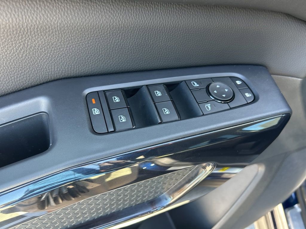 New 2026 Nissan Pathfinder SV image 20