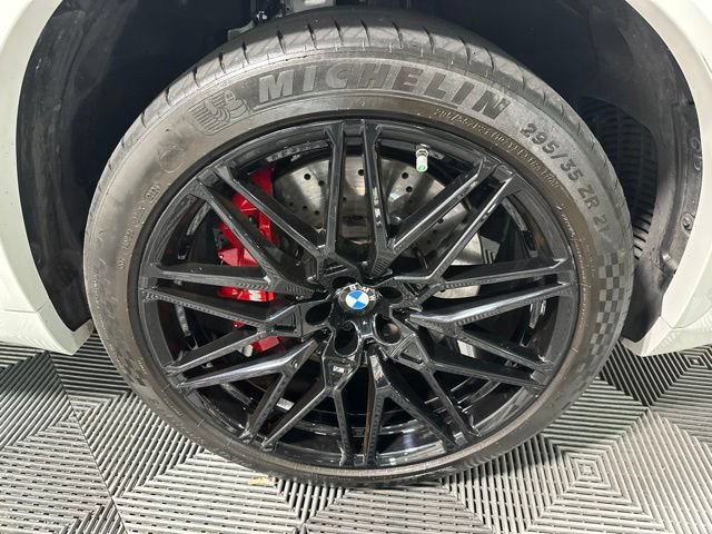 Used 2025 BMW X5 M Competition w/ Executive Package AWD/4WD image 3