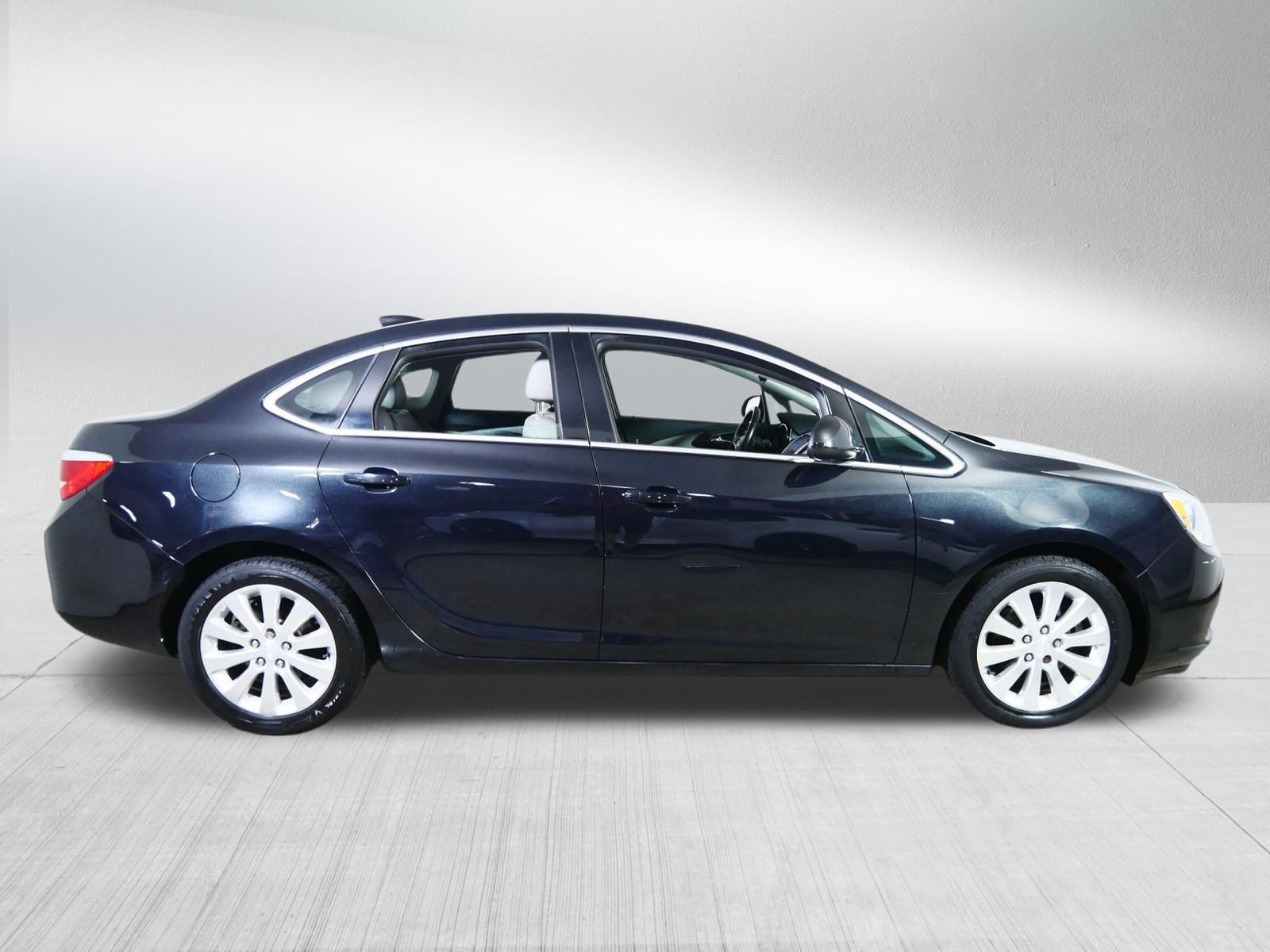 Used 2015 Buick Verano w/ Comfort Package FWD image 8