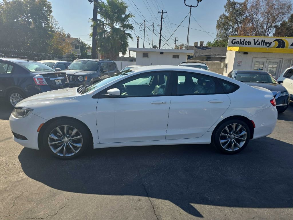 Used 2015 Chrysler 200 S image 7