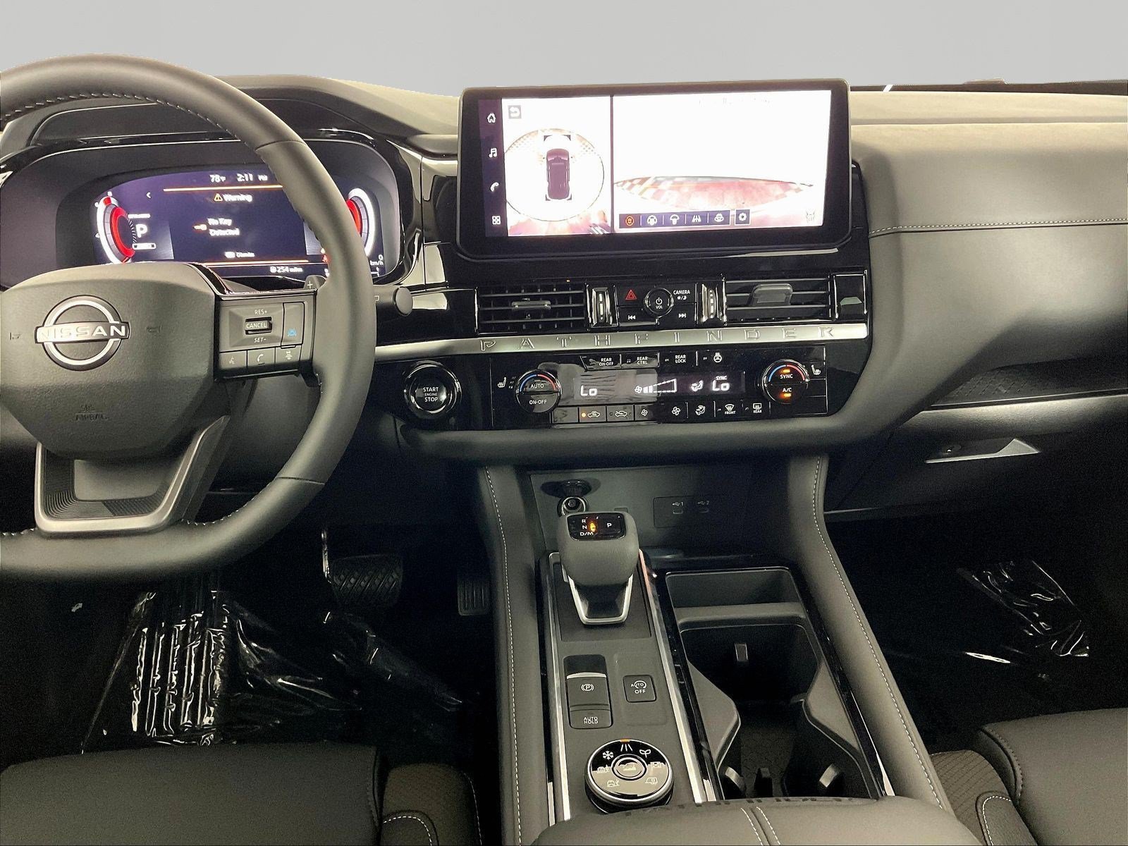 New 2026 Nissan Pathfinder SL w/ SL Premium Package AWD/4WD image 11