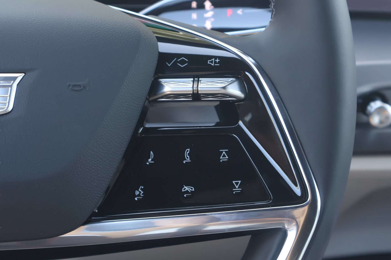 New 2026 Cadillac Vistiq Luxury AWD/4WD image 21