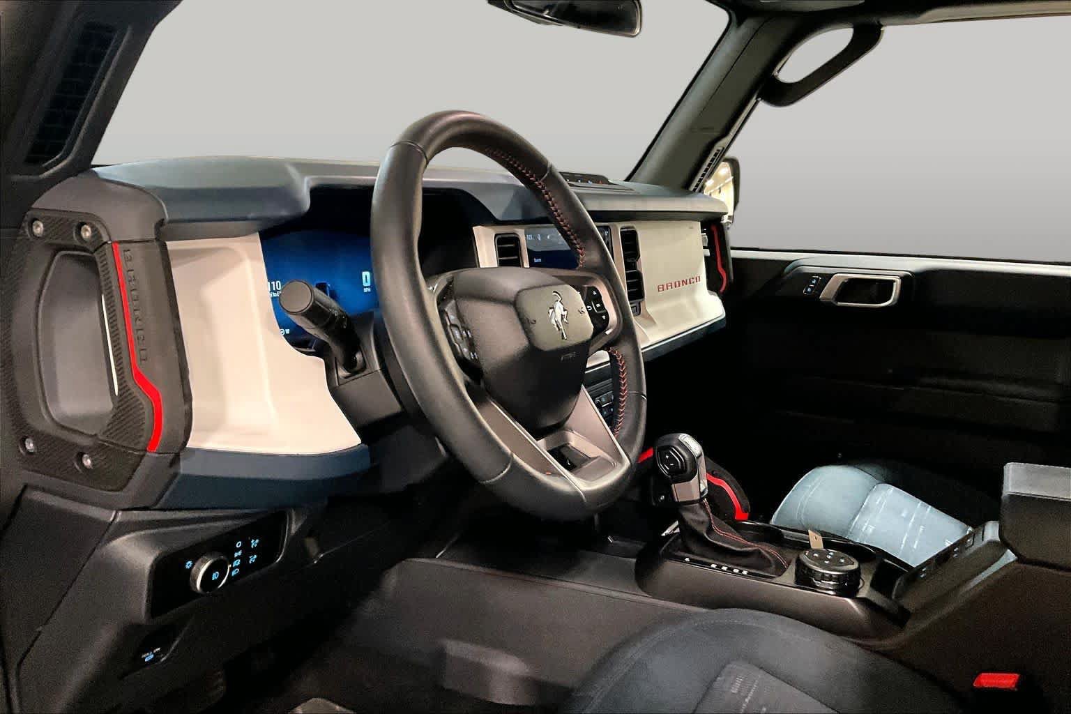 Used 2026 Ford Bronco Heritage Edition AWD/4WD image 18