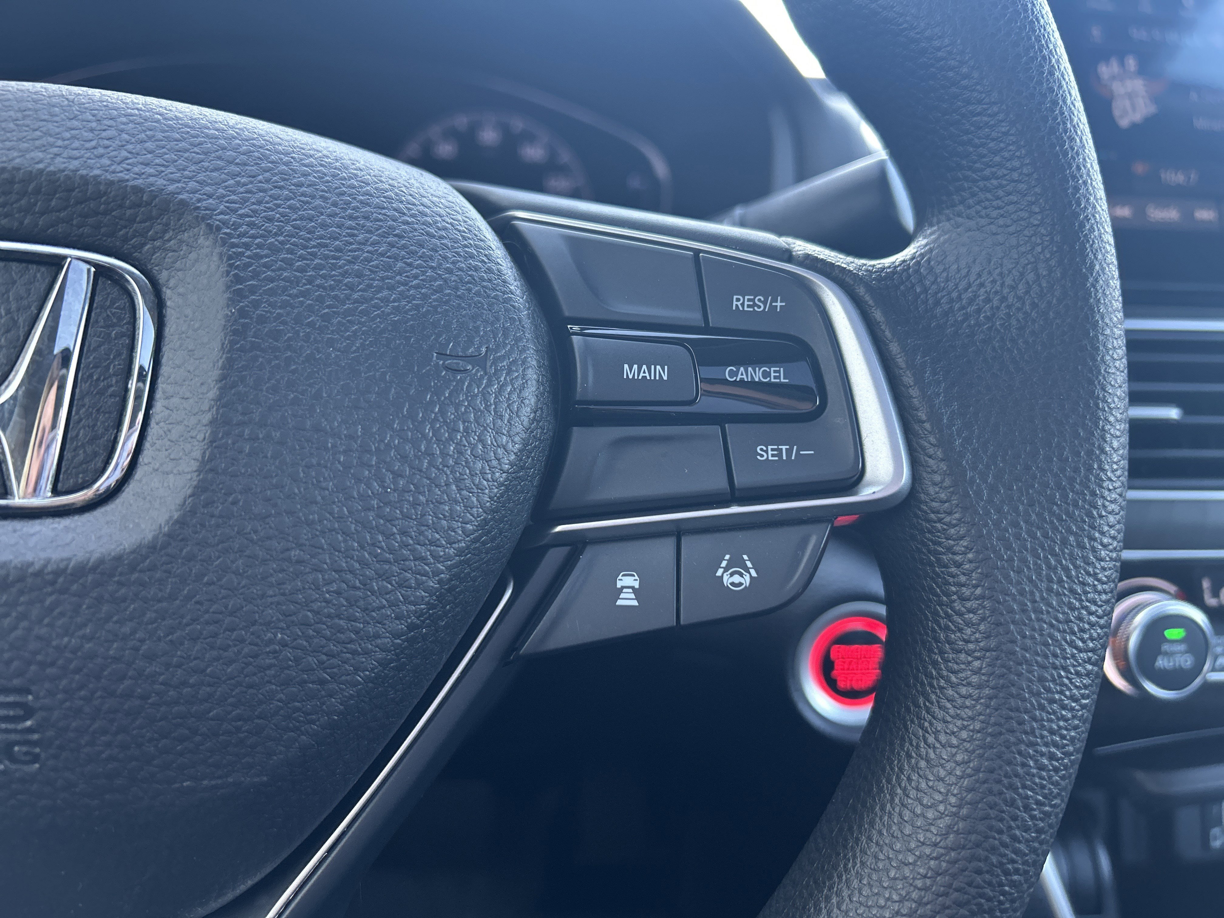 Certified 2018 Honda Accord EX image 19