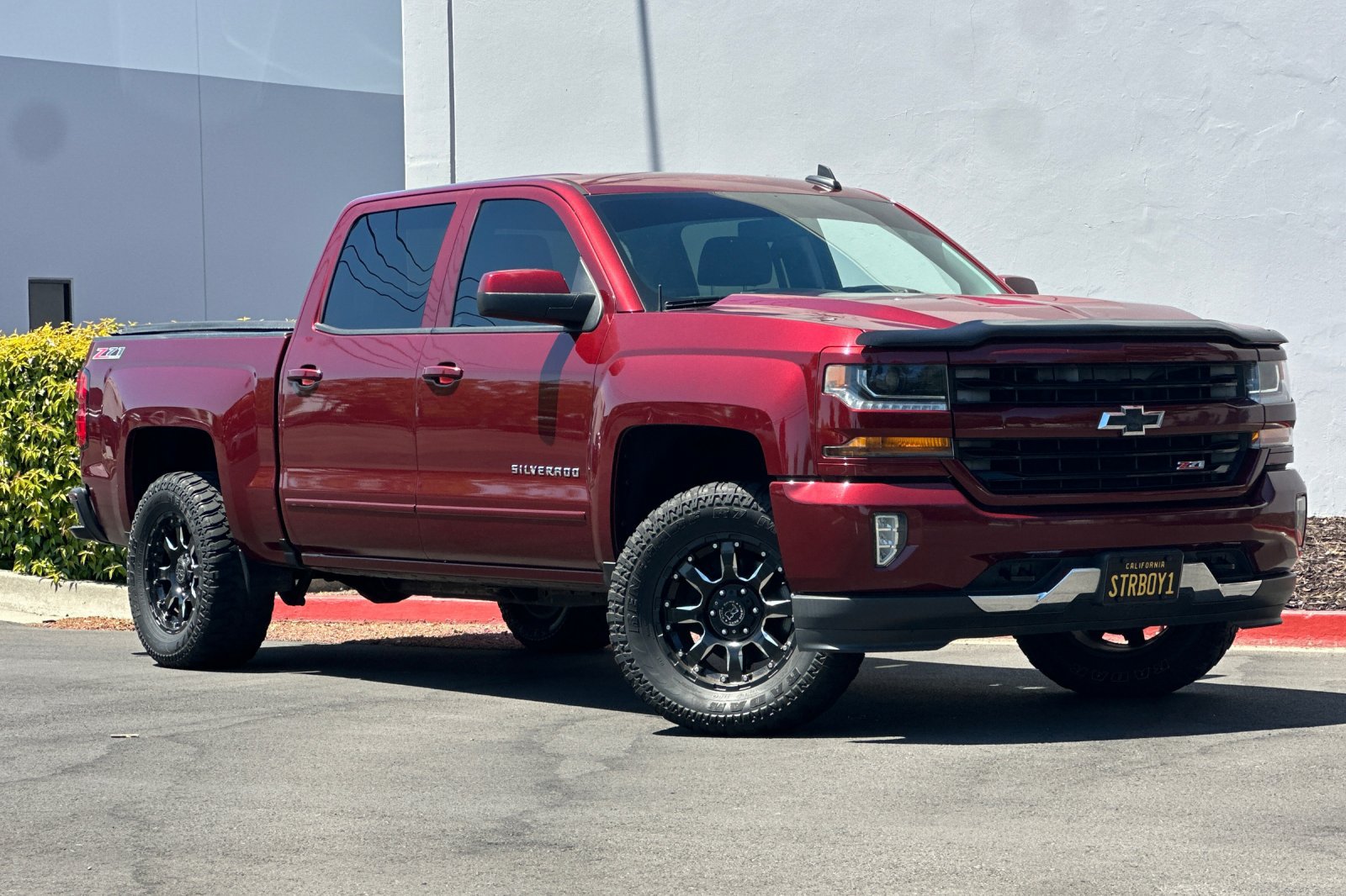 Used 2016 Chevrolet Silverado 1500 LT w/ All Star Edition AWD/4WD image 2