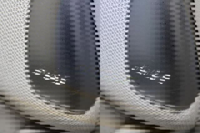 Used 2010 INFINITI G37 Sport w/ Premium Pkg image 16