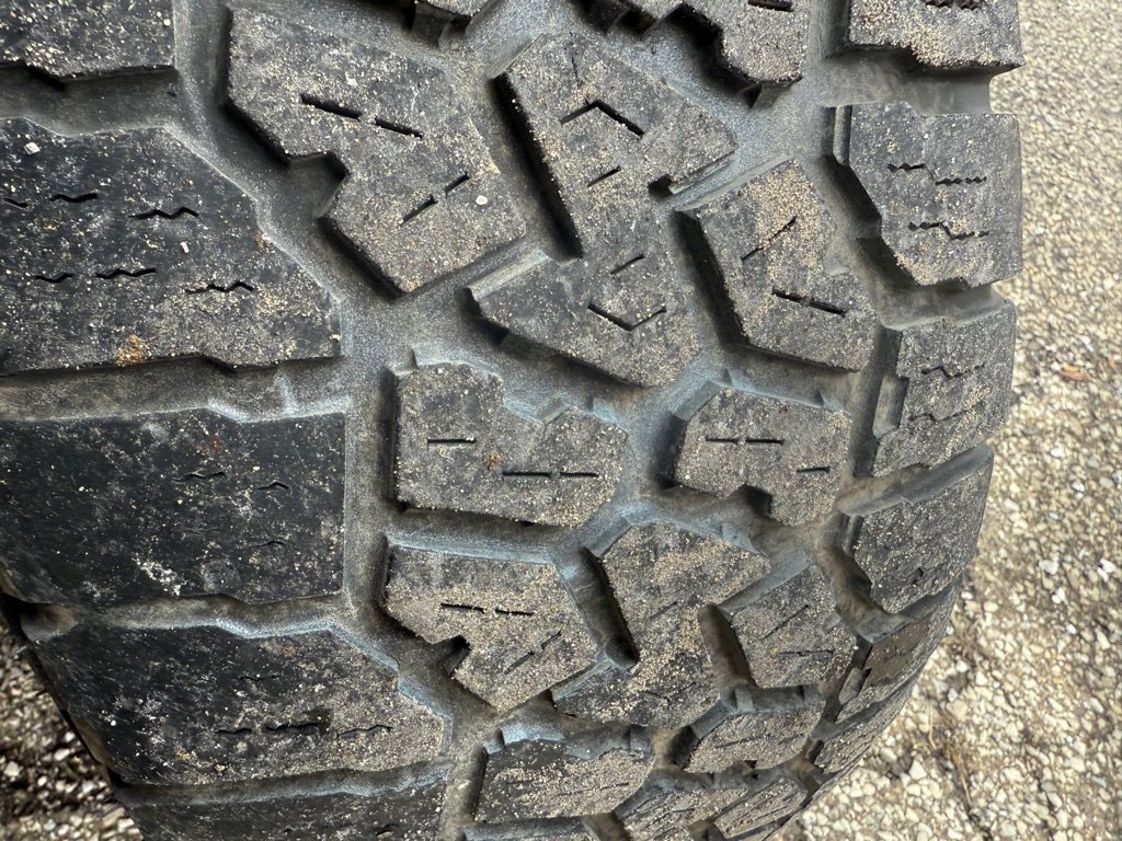 Used 2010 Chevrolet Silverado 1500 LT AWD/4WD image 15