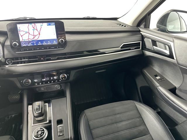 Used 2023 Mitsubishi Outlander SE image 26