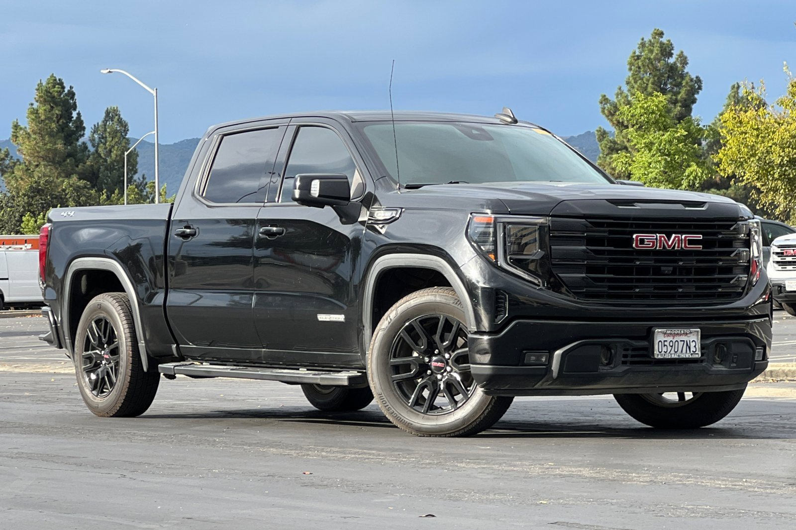Used 2022 GMC Sierra 1500 Elevation w/ Elevation Premium Package