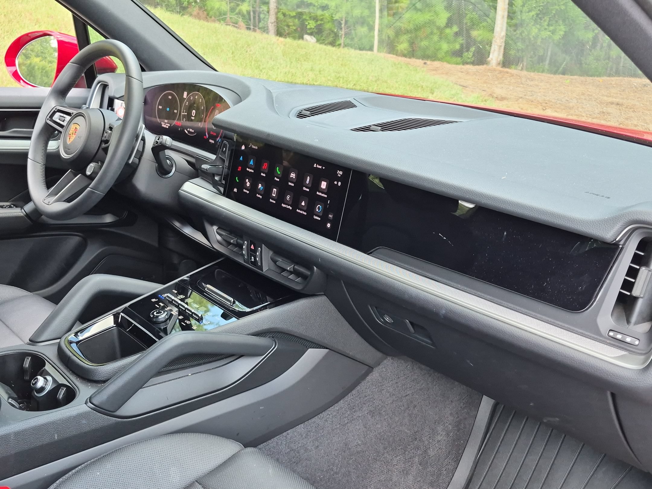 Certified 2025 Porsche Cayenne AWD/4WD image 18