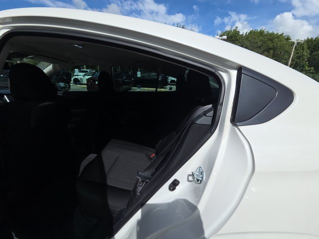 Used 2024 Subaru Legacy AWD/4WD image 9
