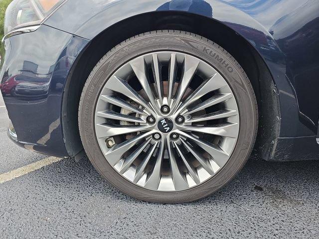Used 2017 Kia Cadenza Limited FWD image 36