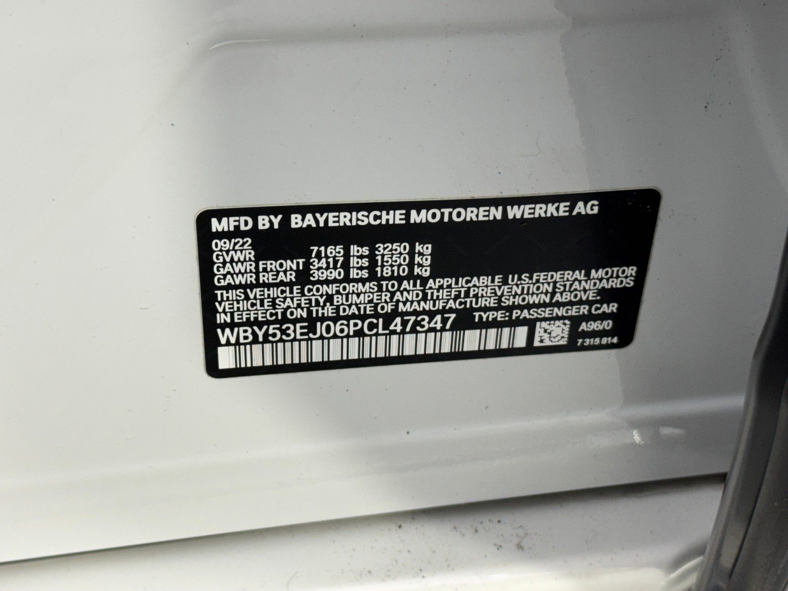 Used 2023 BMW i7 xDrive60 AWD/4WD image 54