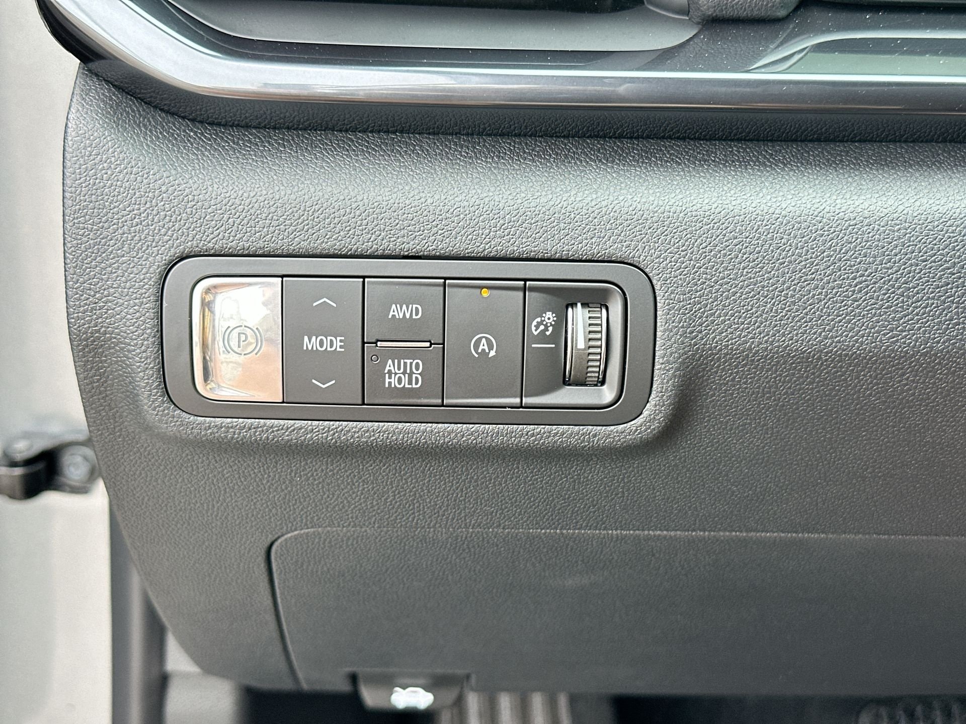 Certified 2026 GMC Terrain AT4 w/ Convenience Package III AWD/4WD image 18