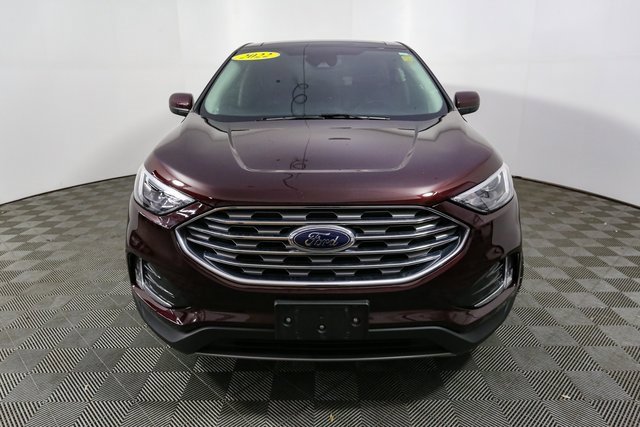 Used 2022 Ford Edge SEL w/ Convenience Package image 4