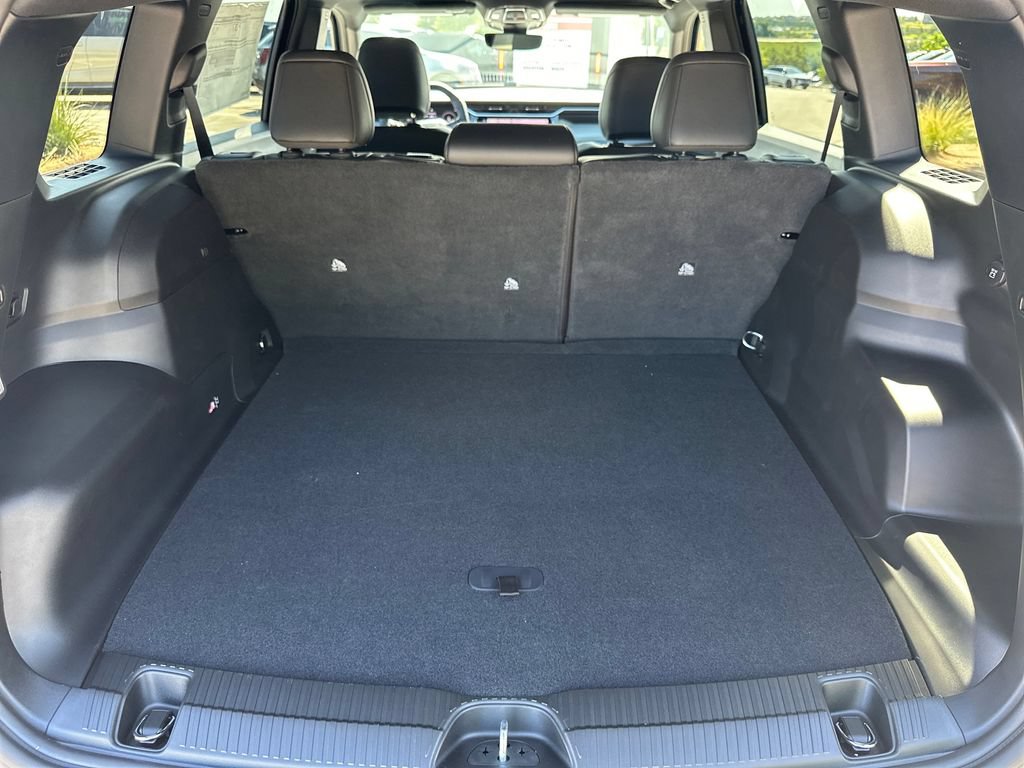 New 2026 Jeep Cherokee Limited AWD/4WD image 38