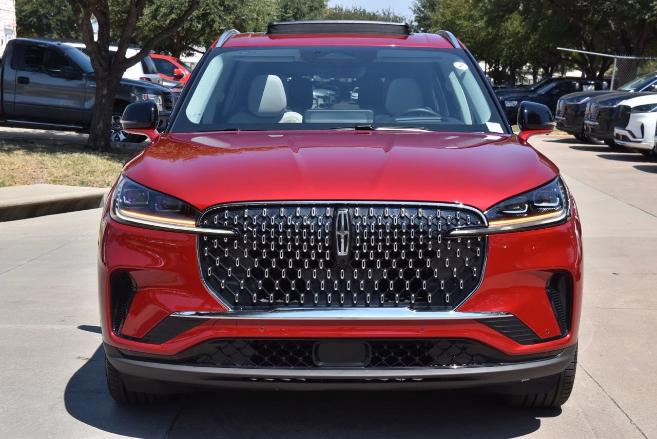 Certified 2026 Lincoln Aviator Reserve AWD/4WD image 3