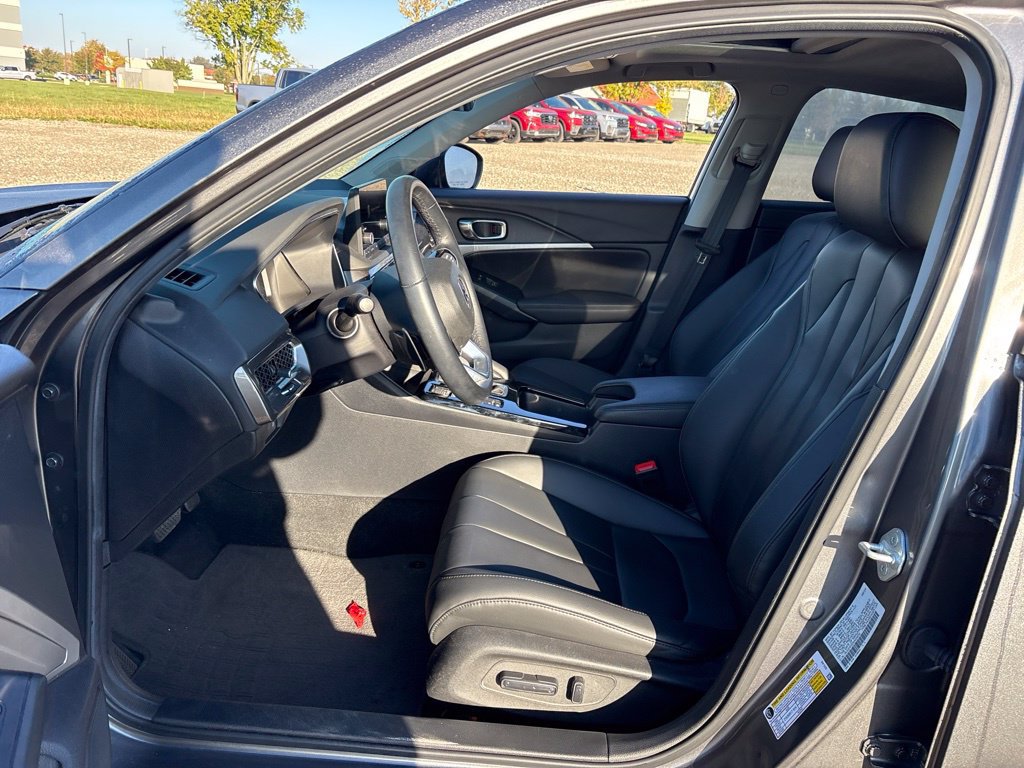Used 2025 Acura Integra FWD image 15