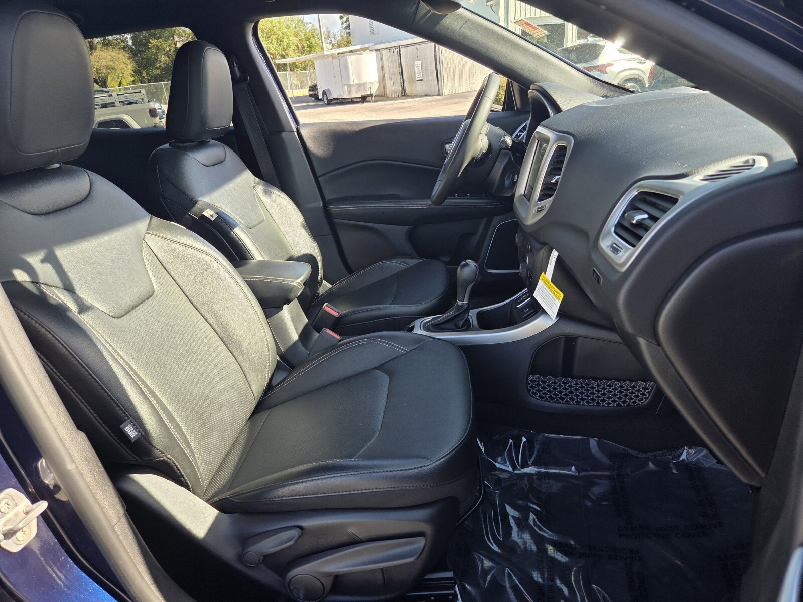 Used 2021 Jeep Compass Latitude image 16