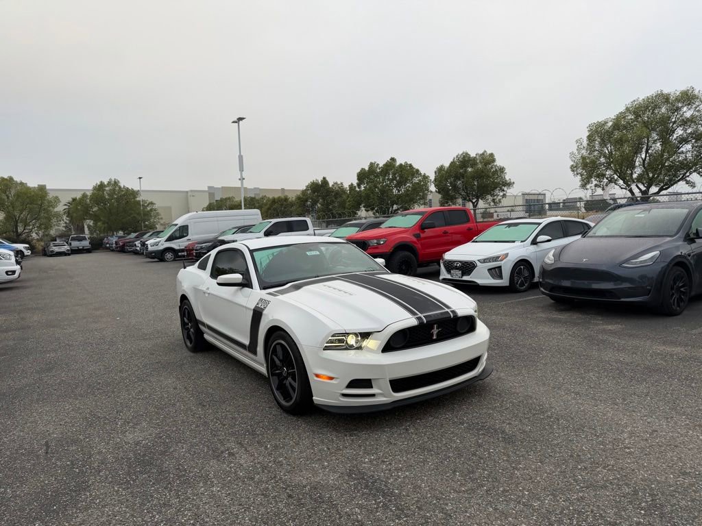 Used 2013 Ford Mustang Boss 302 w/ Boss 302 Accessory Pkg RWD image 2