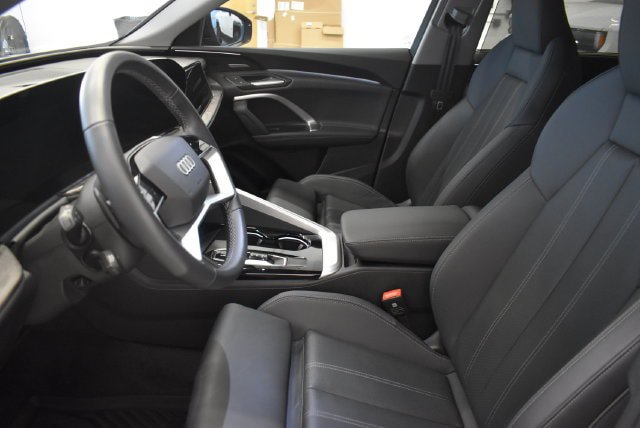 Used 2025 Audi Q5 Prestige AWD/4WD image 22
