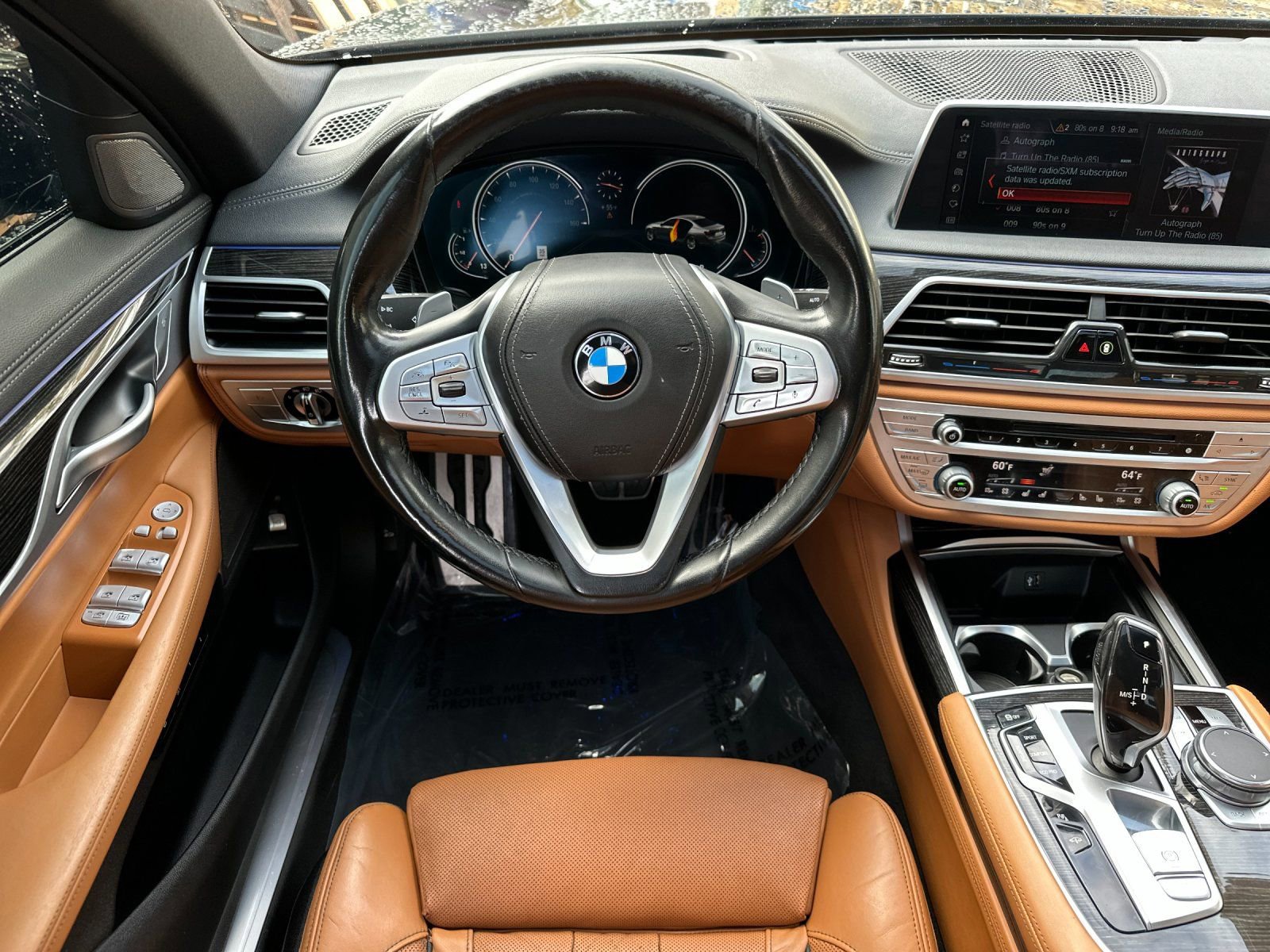 Used 2019 BMW 750i w/ M Sport Package image 16