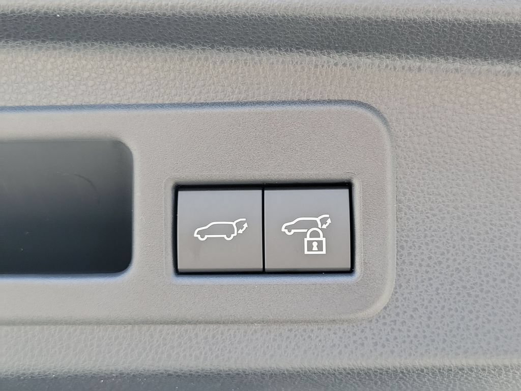 New 2026 Toyota 4Runner Limited AWD/4WD image 11