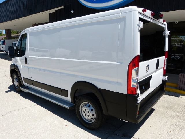 Used 2025 RAM ProMaster 2500 w/ U-Haul Equipment Group FWD image 3
