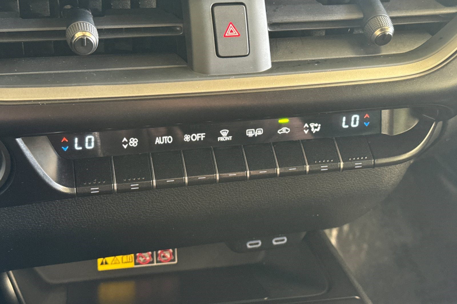Certified 2024 Lexus UX 250h FWD image 19