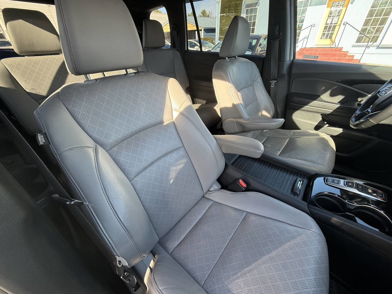 Used 2020 Honda Passport Elite image 14