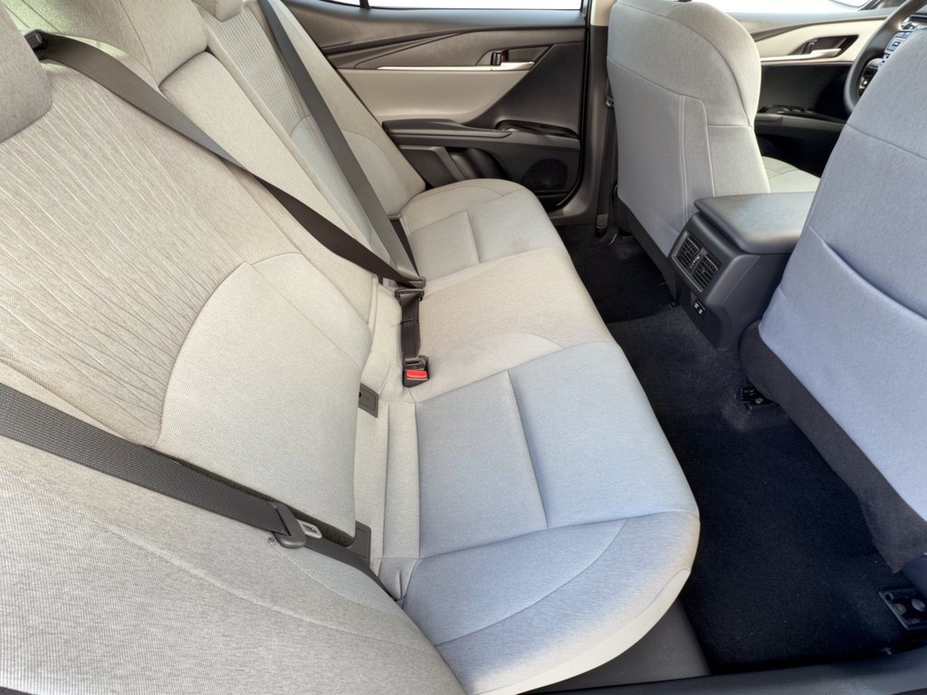 Used 2026 Toyota Camry LE FWD image 29