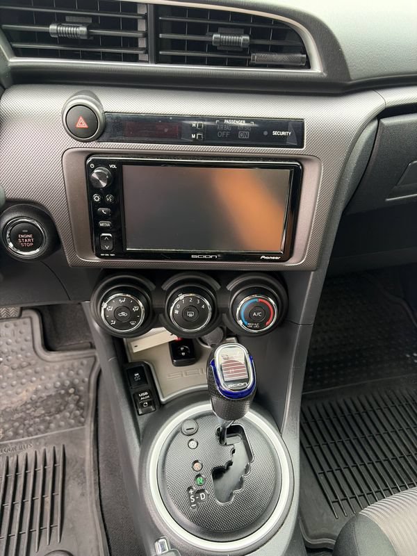 Used 2016 Scion tC FWD image 20