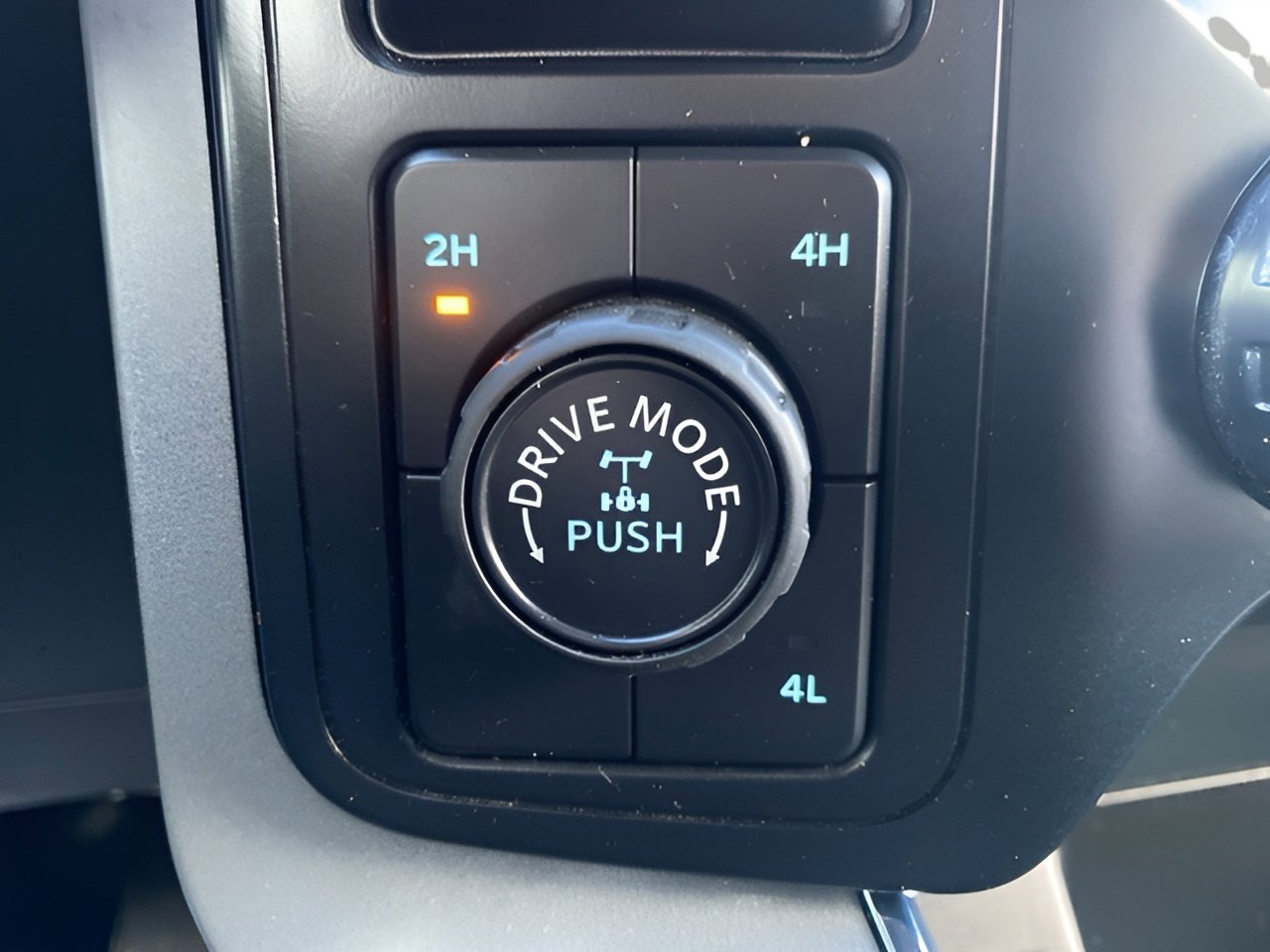 Used 2024 Ford F150 XLT w/ Mobile Office Package image 22