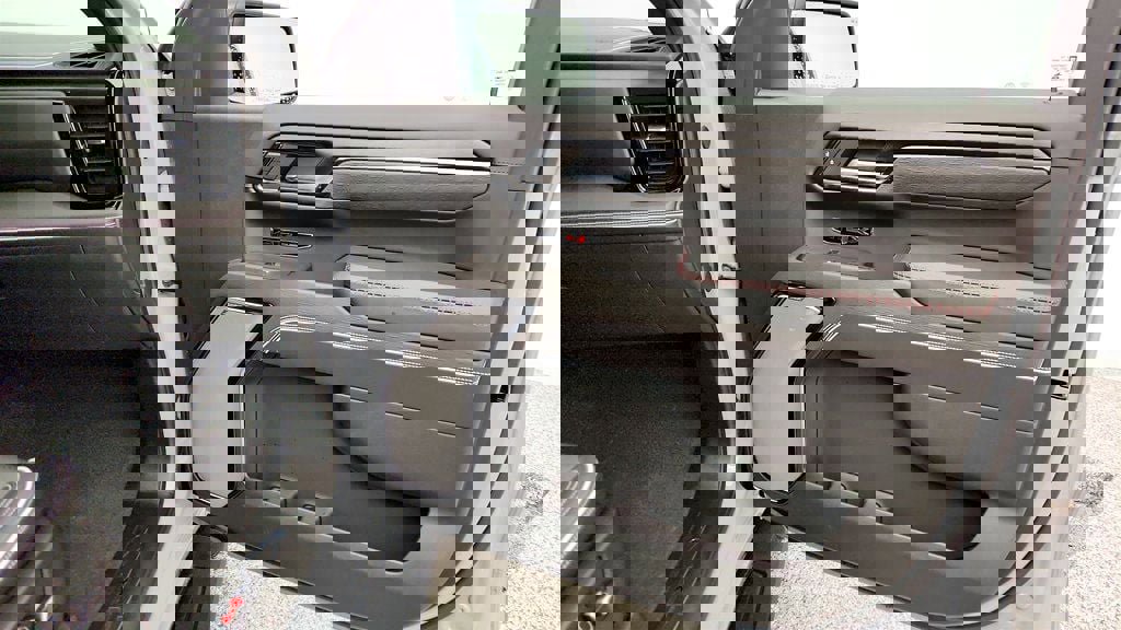 Used 2024 GMC Sierra 1500 AT4X AWD/4WD image 26