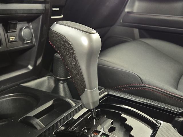 Used 2024 Toyota 4Runner TRD Off-Road Premium AWD/4WD image 20